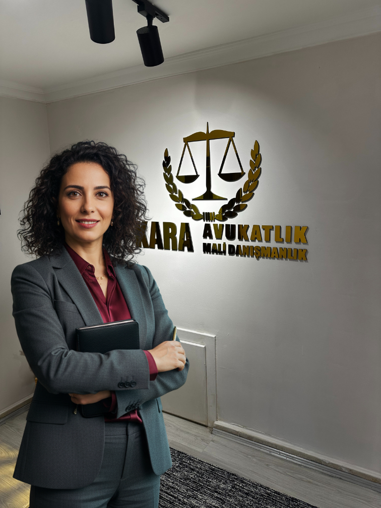 Av. Esra Celik – Is Hukuku Avukati
